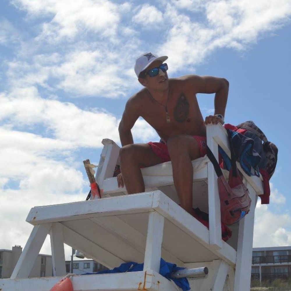 Meet your Posher, Bobby